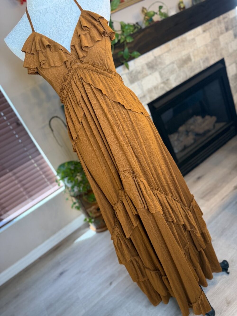 Free People Ruffle Halter Maxi Dress - NWT - S - Picture 2 of 7